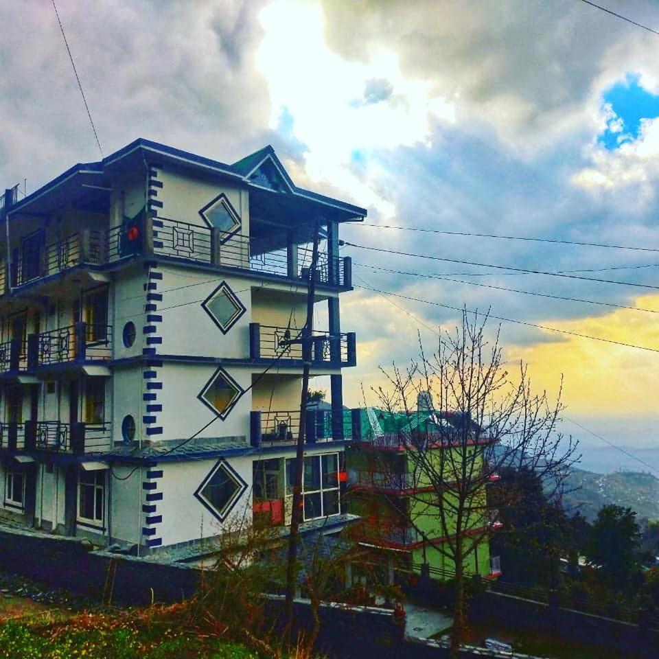 Oasis Guest House Bhagsu D'Shala Dharamshala Exterior photo