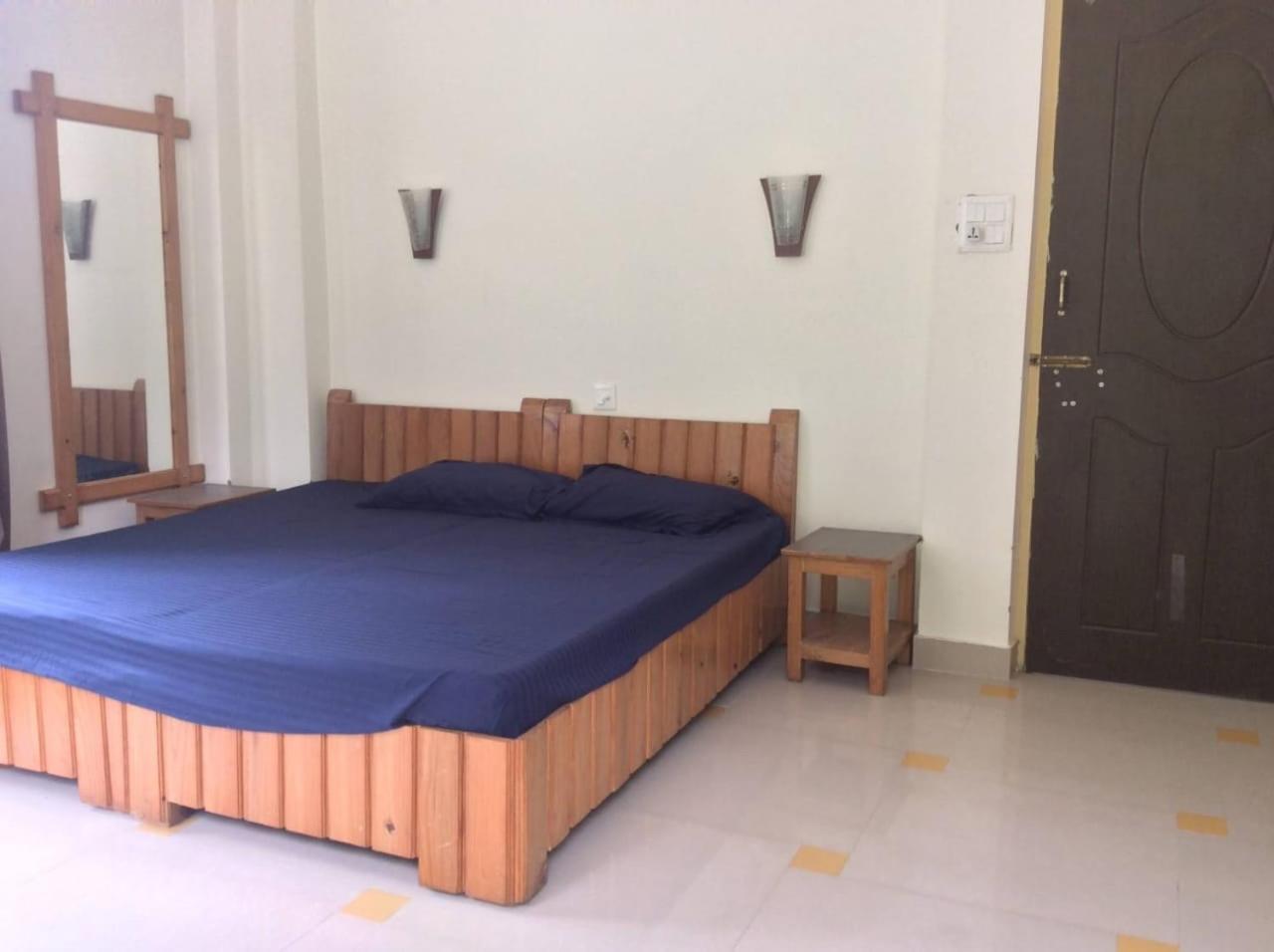 Oasis Guest House Bhagsu D'Shala Dharamshala Exterior photo
